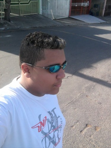 sou uma pessoa que causa onde chega
é na kebadra