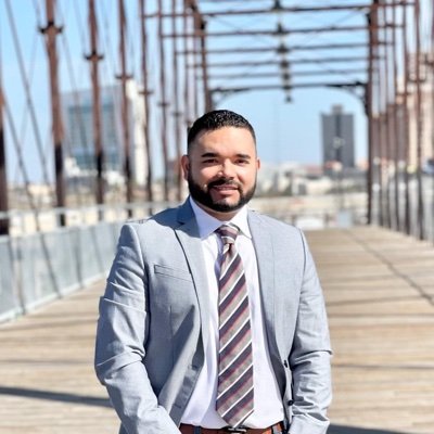 Rodney__white's profile picture. The higher you fly the more they look up to you