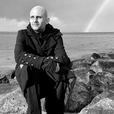 BluntlyCat's profile picture. 