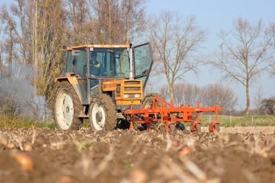FeijterBastian's profile picture. Bas met de B van Boer, Tuin-akkerbouw agrarisch ondernemerschap Aeres Dronten, De Feijter Agro agrarische dienstverlening en techniek, mechanisatiebedrijf