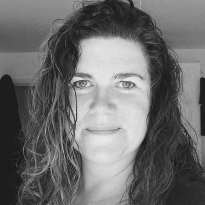 justme_samb's profile picture. Ramblings. And all my own. Work in non-patient facing NHS and mum to twins. Books and coffee consumption are my weakness ☺️