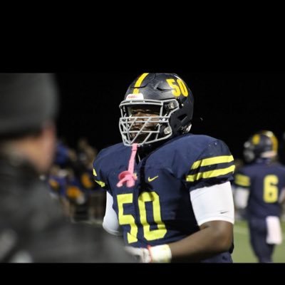 6’2 285 Defensive tackle at Lausanne collegiate C/O 2022 ⭐️🦍