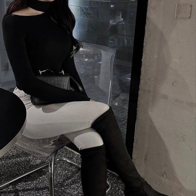 LKaorutton's profile picture. apexにハマっているKinKi ASTROチャウヌ好きアラフォー2児の母です♀Twitterの使い方もよくわかりません。ps5一緒にランクしてくれる方も募集してます☺︎アンヒョソプ.ソンガンのペンミ参戦済。図書委員会もアロハの方も気軽に絡んでください♩