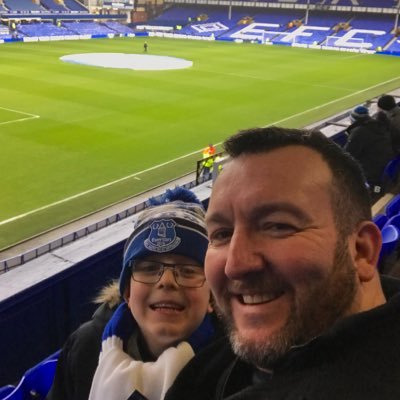 From Chorley,Lancashire but living in Wrexham since 2011 with my fiancee Nicola and my best mate, born 23 November 2011! Everton STH and Rugby League fan