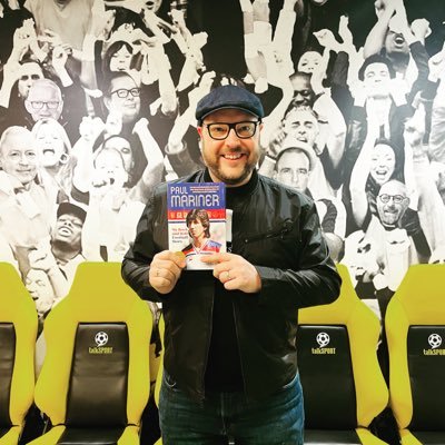 Ava Grace's daddy. LaLiga commentator for ESPN. Host @ESPNFC Live. Co-host @AroundTheFunnel. PxP for tennis/golf. Author of 4 books, latest with Paul Mariner ⬇️