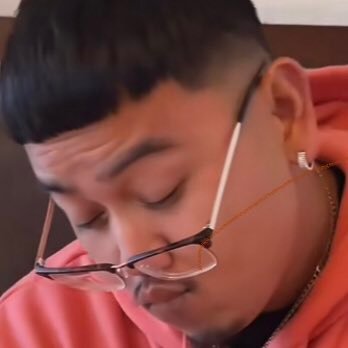 Fr34kyV1bes's profile picture. 