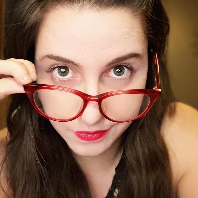 Mamá de 2 increíbles niños + 1 bebé en camino. Periodista, creyente y sureña.