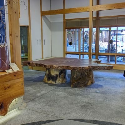 kameyamaseizai's profile picture. 静岡市駿河区の材木屋です。国内外の広葉樹・針葉樹を取り扱い。製材業務も行っております。家具・木工・建築内装用材等多種取り扱い。『木のアウトレット』では木材の小売りもできます！