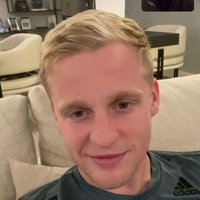esia giga (@kpawelfcb) 's Twitter Profile