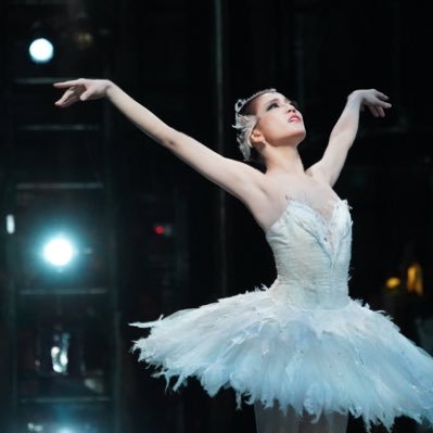 Ballerina🩰K-BALLET COMPANY プリンシパルソリスト/ 元 韓国 Universal Ballet Company