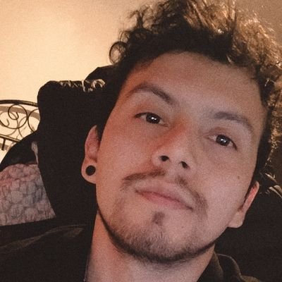 GalavizGala5's profile picture. Who am I? Someone that's afraid to let it go