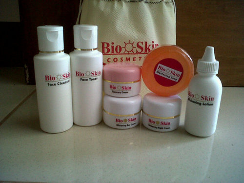 BIO SKIN: PUTIH,KENYAL,SEHAT,& like a baby's skin:) check our product and testi on facebook http://t.co/bAyrrqIU5z