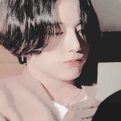 ✦     .      　⁺ 　 .
    . 　  ♡    ⁺
⠀⠀⠀