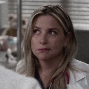 — they/she; lesbianic calzona apologist