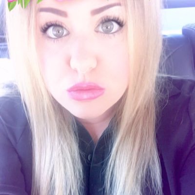 Mizz_scouse's profile picture. 34 from Liverpool 🇬🇧 Love my friends & family! & Liverpool FC supporter. #JFT97 #YNWA.