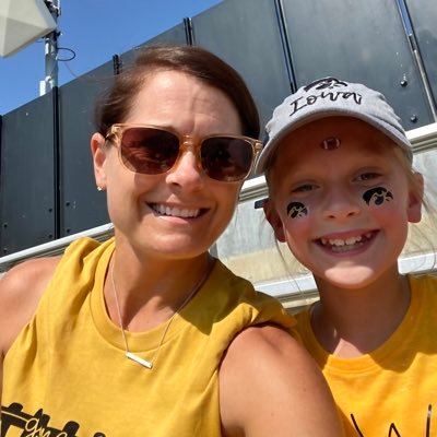 Mother to two amazing children, teacher, runner, and life-long Hawkeye fan.