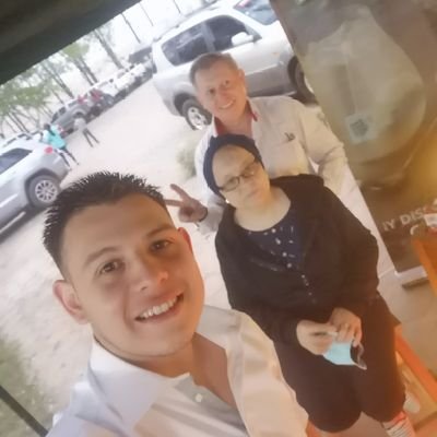 Olimpero, loco por la pesca,el vallenato y otros derivados .. Amigo de sus amigos... ⚽♋🏀🎣