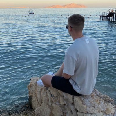 sashkolytvyn's profile picture. https://t.co/Z2VeyCZnfD