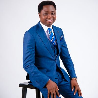 yemiawolokun's profile picture. Foremost Brand and Communication Strategist in Nigeria, Trainer, creatively intelligent, and God's Lover. 
CPO @createlhub. Author: Dancing Too Early