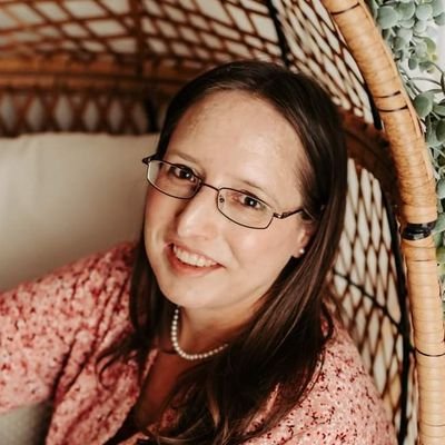 Wife, Christian, Mommy, #freelancer, #writer of #PB, #fantasy, #BibleStudy. I turn coffee into books. Rep: @KTerrette