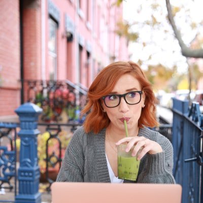 AlexandraDaly8's profile picture. 