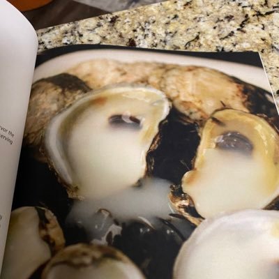 PigBottom08's profile picture. Things I like NSFW. 🚫women!! no one under the age of 18