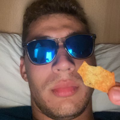 Tudorradu_'s profile picture. 