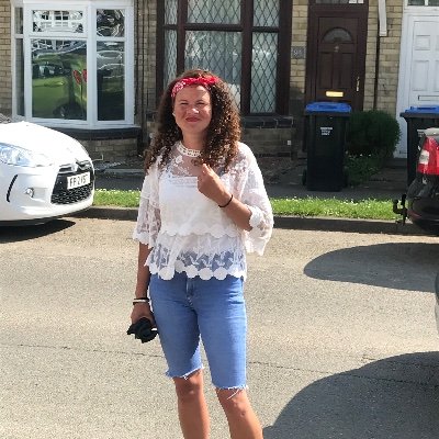 rebekacover's profile picture. History Teacher, Teacher Educator, fan of the sunshine and canoeing