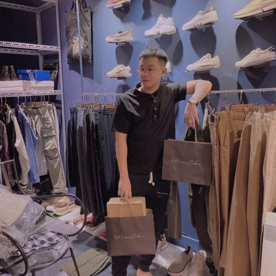 leovatino's profile picture. 