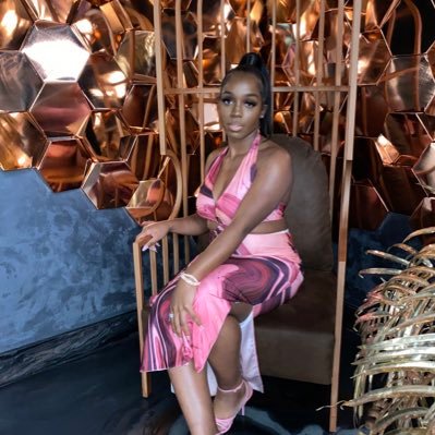 FayRenaissance's profile picture. Sociologist, Skincare & Self care enthusiast. Published author.MSc. Psychiatry.Preferred form of communication is GBP but kindness will also suffice.