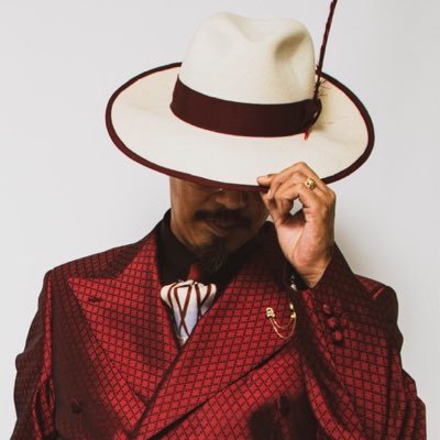 barberHIROSHI's profile picture. 💈barber of a NEO style WONDER💈講師💈理髪店WONDERの店内情報、とにかく言っておきたい事、等を配信。 ホームページはInstagramアカウントよりアクセス出来ます。BUFF BOUND crew 福富BOUNCE TALKBOX ,楽曲制作 ,アナログレコード CD発掘