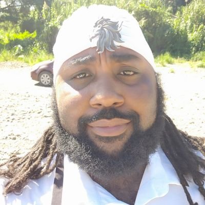 For The Record on The Record I Am Liam-El Marcus Bey, A walking, talking, independent island mortal man and living spirit. I am a True Moor a Yahudean