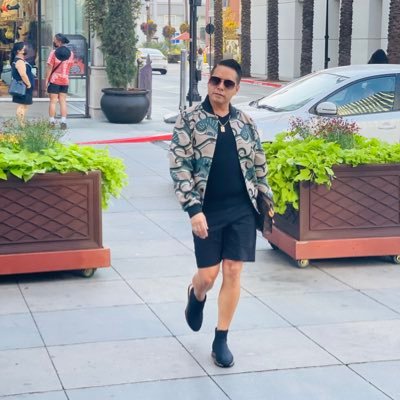 funnyrobbierob's profile picture. The Official Twitter Page of Robert Parra (aka) Comedian Robbie Rob