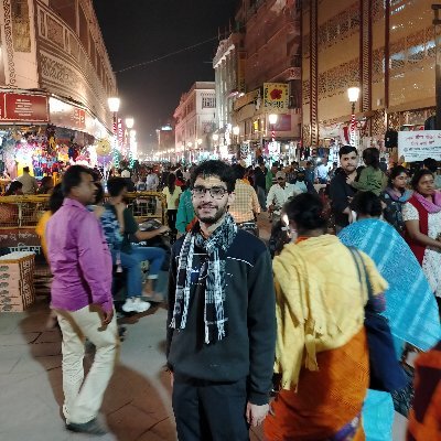 VinayakUniyal's profile picture. 