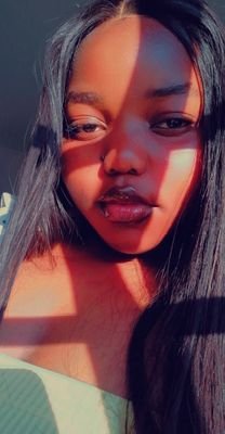 Chimie10998124's profile picture. Introvert