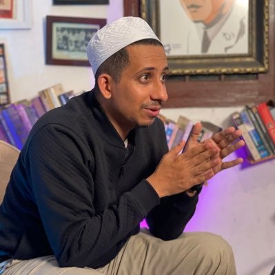 Seorang Murid | Magister Tafsir Qur’an | Ngevlog Keislaman di Youtube “Jeda Nulis”