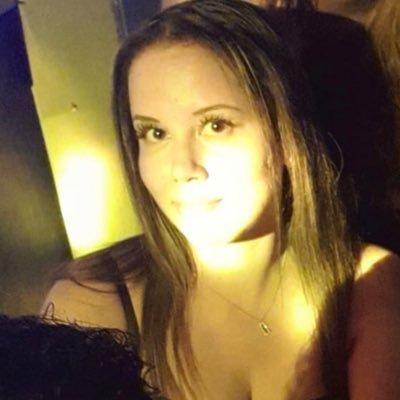 customncrystal's profile picture. 