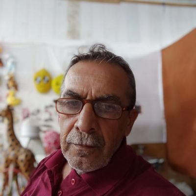 Seyahat, maceracı, doğayı seven konuşmaya açık
