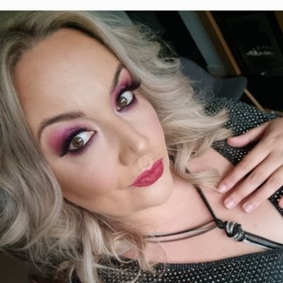 emmiebelle28's profile picture. 