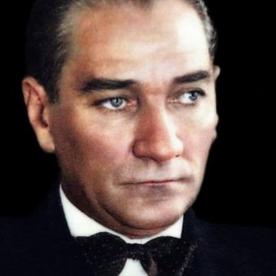 Mustafa Kemal Atatürk aşığıyım. Evli ve çocukluyum. Saçma sapan şeyler için takip etme ayrıca dm yok!