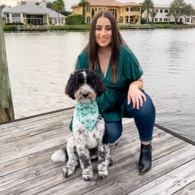 South Florida School Psychologist. Advocate. Lover of books & education. Proud Seminole. Passionate about connecting the mind & heart for student success.