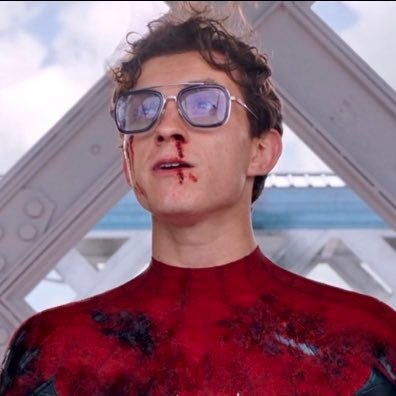 ackermansyn's profile picture. aot, jjk & mcu enthusiast