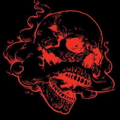 Kagami9495_Veno's profile picture. Left is law.