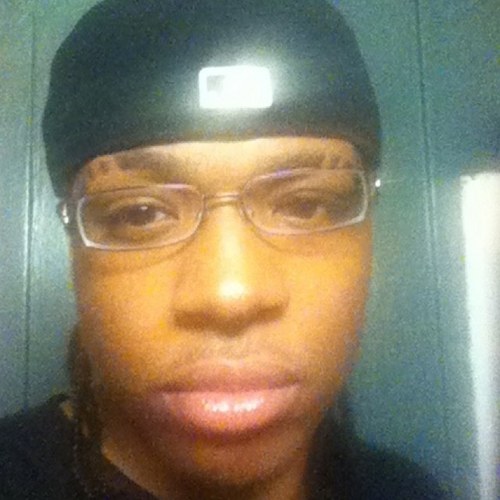 clkwork73's profile picture. ???? woukdnt everyone like to know!