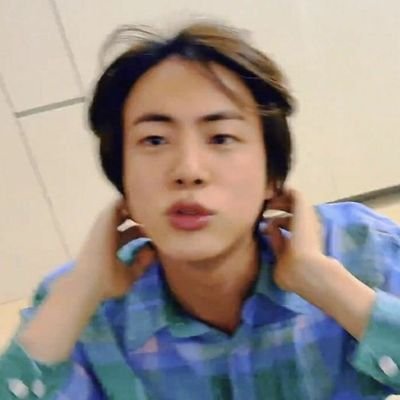 93SUGAFM's profile picture. I can't sleep, homesick, babe I just wanna stay right next to you. If I could choose my dream I just wanna stay right next to you. @yooniverso ଓ