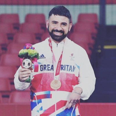 🏓 4 time Paralympian. 2 X European Team Champ🥇🥇 2 X Paralympic medalist🥉🥈 world Doubles Champ 🥇16 times British Champ 🇬🇧🏆 🏓 Swans Supporter 🦢