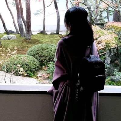 普通の女に擬態したいオタク

成人済。