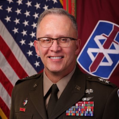 Official page for Maj. Gen. Michael Place, US Army 🇺🇸 Commanding General, 18th Medical Command (DS). Views are that of my own. (Following & RTs ≠ Endorsement)