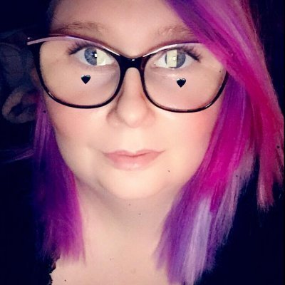 xMaraRose1's profile picture. She / Her 
LGBTQA+ 
Slytherin 
Nerd 
Licensed Cosmetologist