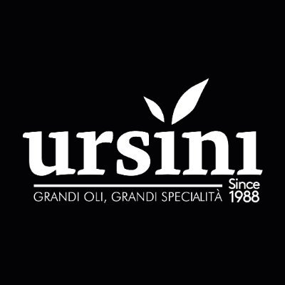 Da oltre 30 anni produciamo olio extra vergine di oliva.
Oggi grazie alla creatività e all’innovazione insite nel nostro DNA, abbiamo allargato la nostra gamma.